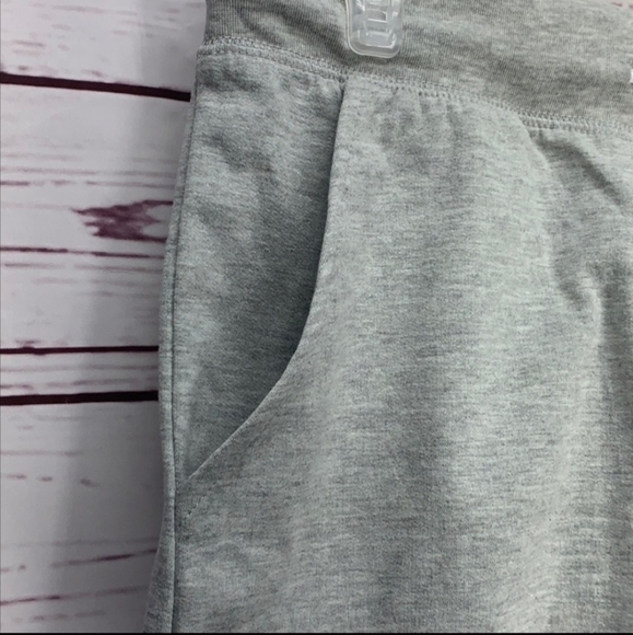 NWT West Loop Athletic Grey Knit Shorts Women's Medium M Drawstring Gym New - Picture 4 of 6